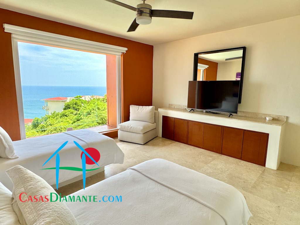 Real Diamante Villas del Sol Villa Turquesa 1 - Recámara cuatro 2